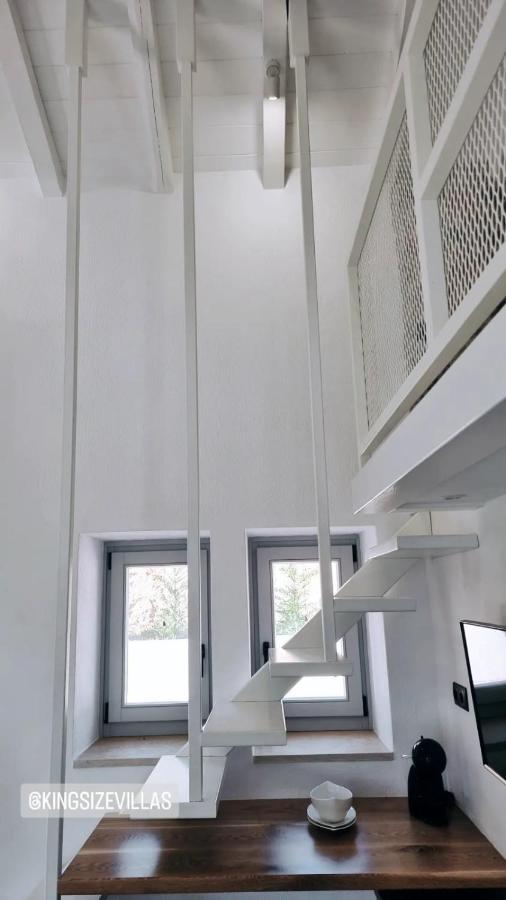 Stone Build Suite With Private Pool 콜리오스 외부 사진