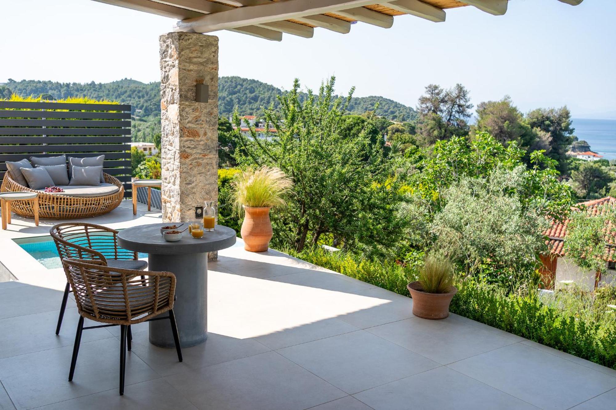 Stone Build Suite With Private Pool 콜리오스 외부 사진